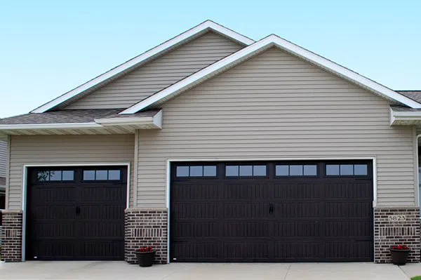 Garage Door Solution Service Austin, TX 512-546-3028 - res-gdr-16m